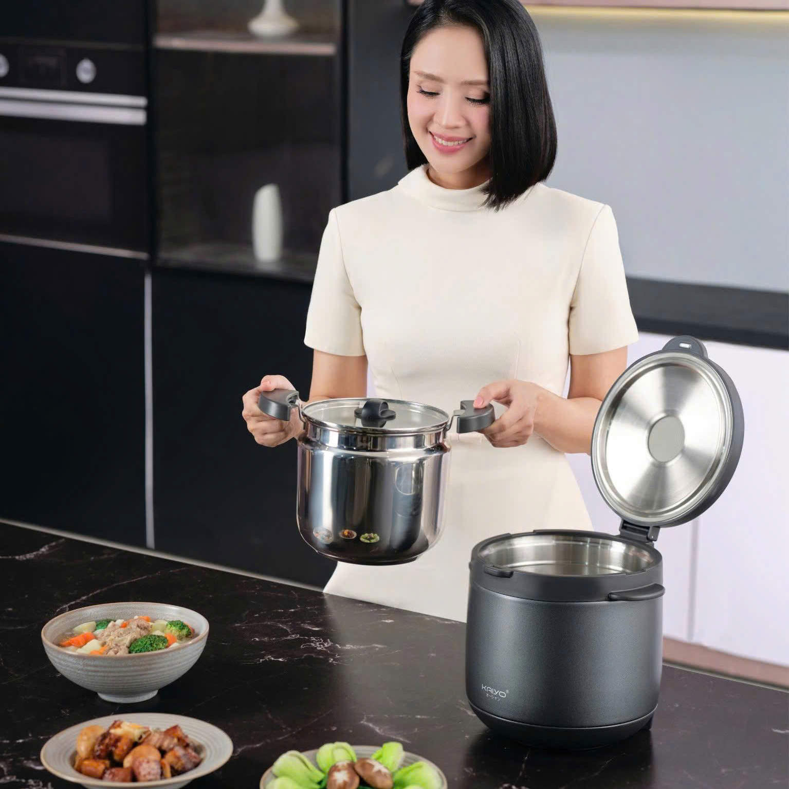 Nồi ủ chân không Kitchen Mate Kaiyo 4,5L KTC-6902